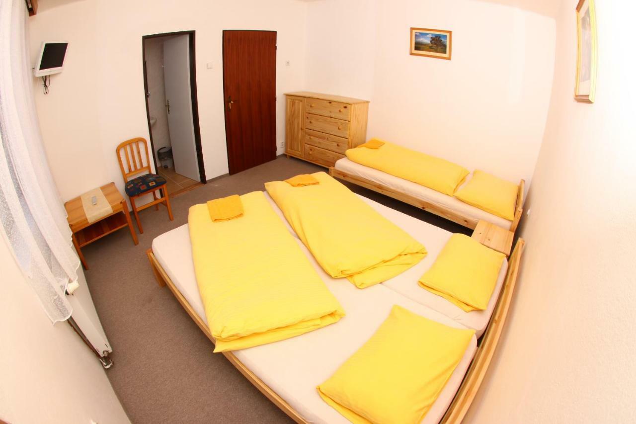 Hotel Yacht Club Barrandov Kožlí u Orlíka Zewnętrze zdjęcie