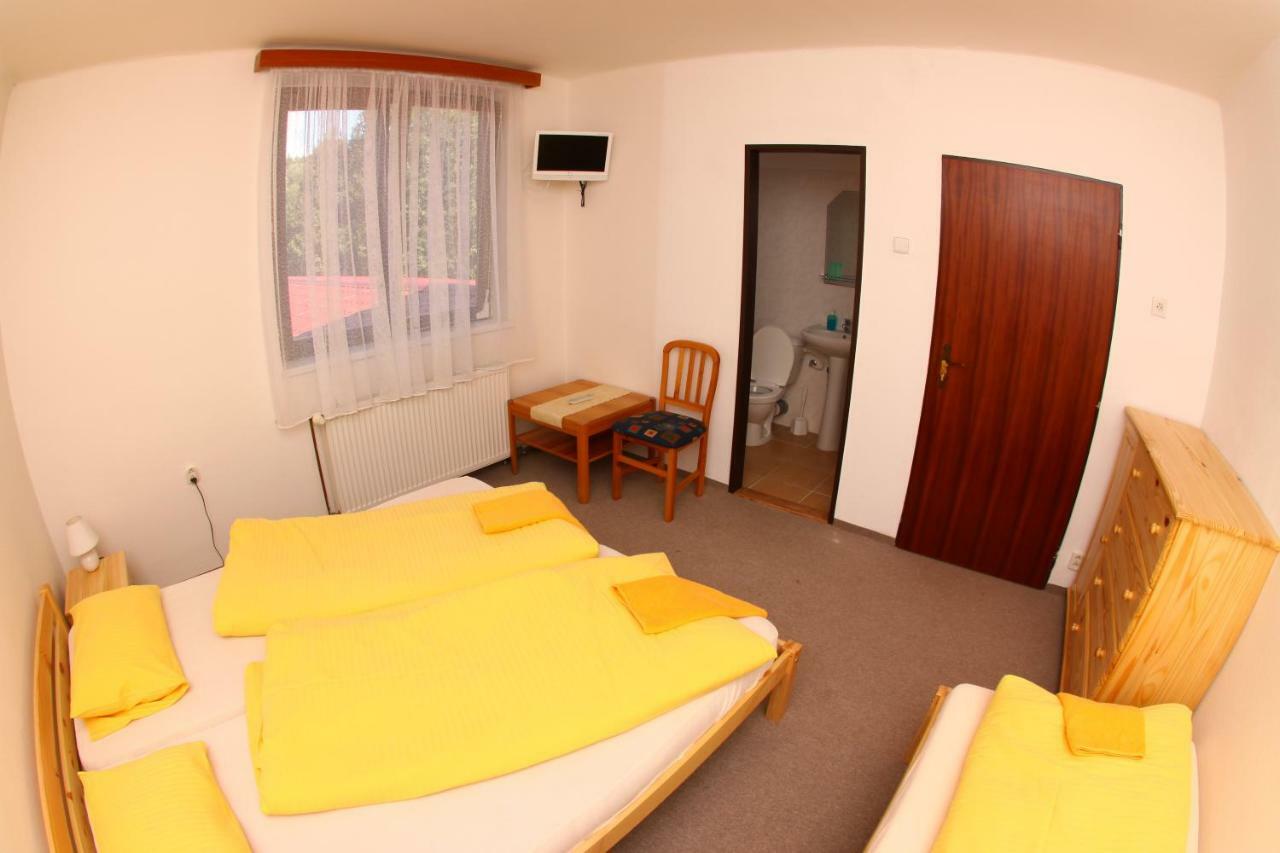 Hotel Yacht Club Barrandov Kožlí u Orlíka Zewnętrze zdjęcie